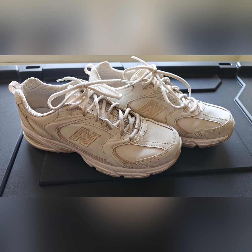 New Balance 530 Cream Sneakers Size 10